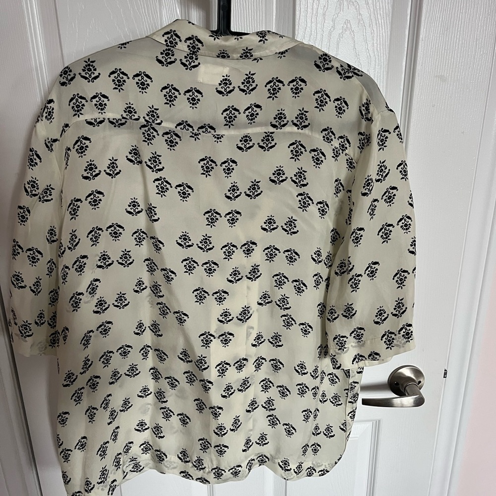 Wilfred Button Down - Picture 2 of 3